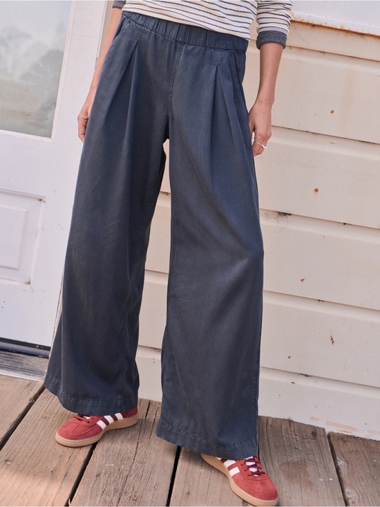 Marine Layer Pants - Marine Layer Allison Wide Leg Pants Hemp Blend Washed Navy Blue Size Medium
